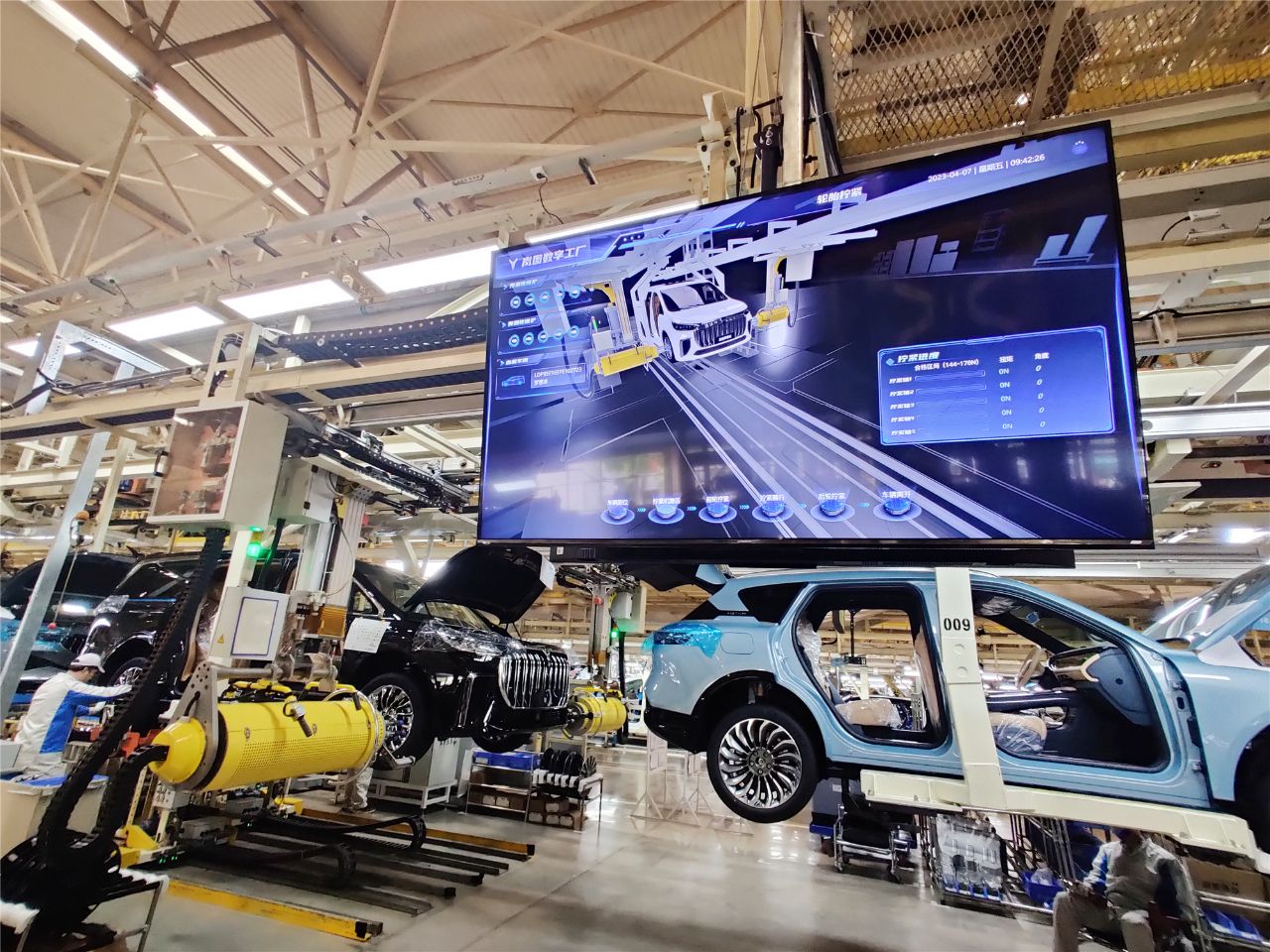 武漢汽車產業加速攀向價值鏈高端，國內外頭部車企研發中心集聚彰顯創新活力